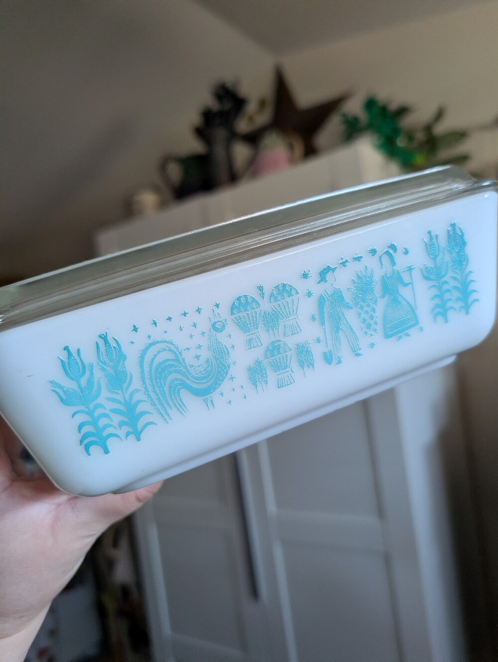 Pyrex Amish Turquoise Butterprint Refrigerator Dish 503